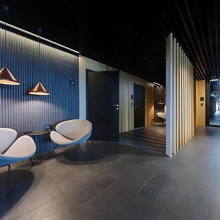 Апартаменты Chic - Center - Luxury And - S74 *